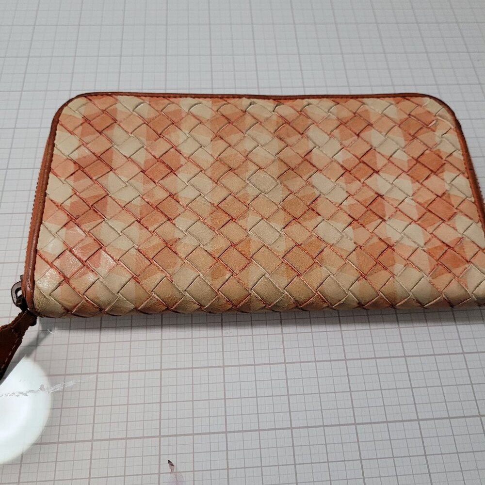 Bottega Veneta Intrecciato zippy wallet